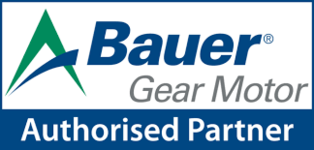 Bauer Gear Motor Authorised Partner Logo mit grün-blauem Schriftzug auf weißem Hintergrund